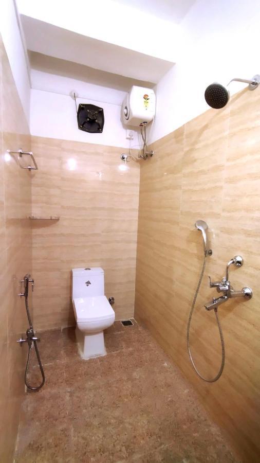 Continental Homestay Port Blair Esterno foto