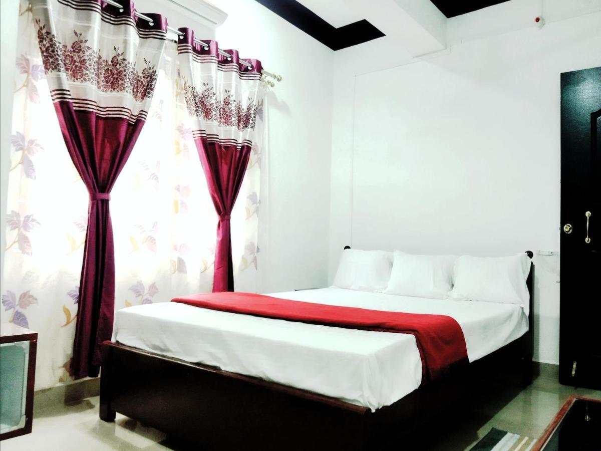 Continental Homestay Port Blair Esterno foto